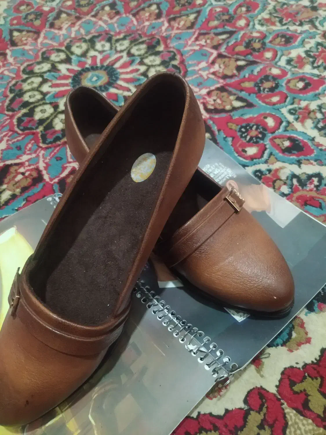 کفش|کیف، کفش، کمربند|ایلام, |دیوار