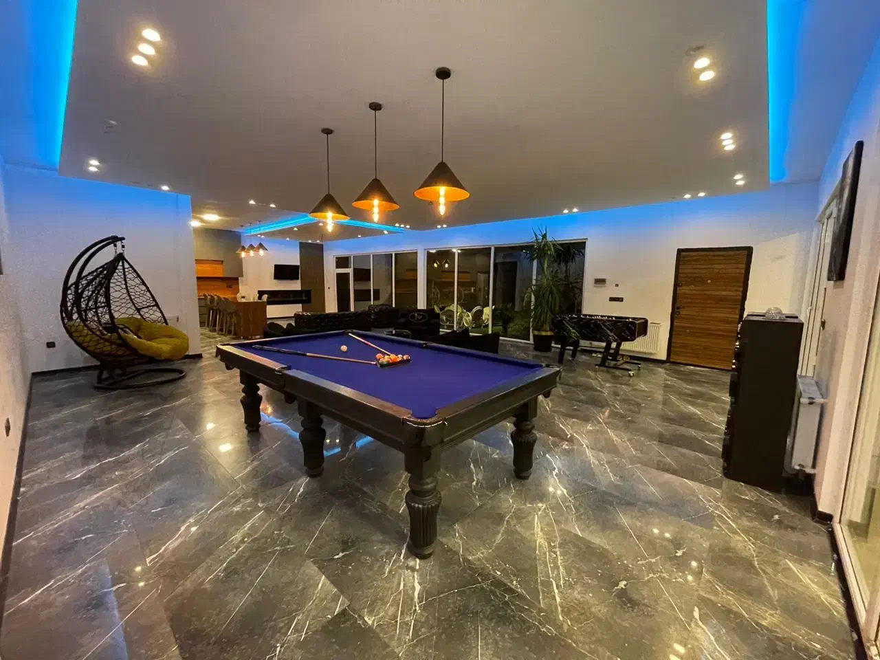 اجاره روزانه / ماهانه / سالانه باغ ویلا|اجارهٔ کوتاه‌مدت ویلا و باغ|کرج, گلشهر|دیوار