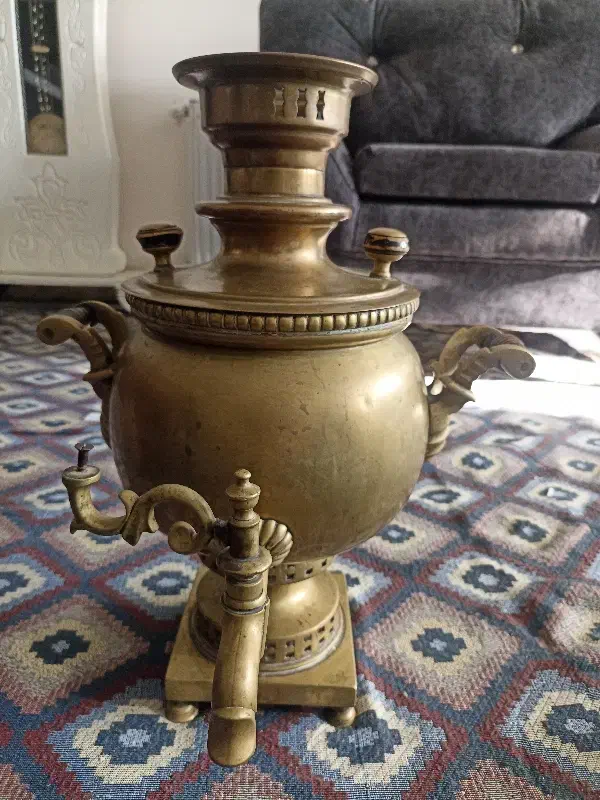 سماور زغالی سال 1865.نیکولای روسی|کلکسیون اشیاء عتیقه|ورامین, ورامین|دیوار