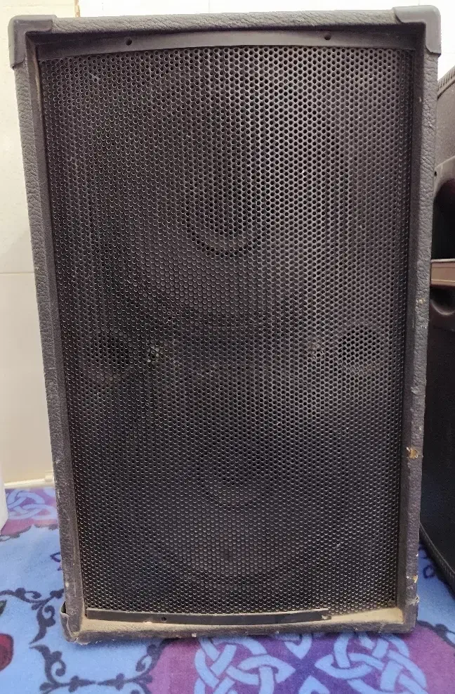 دوعدد باند قدیمی سالم|سیستم صوتی خانگی|مهریز, |دیوار