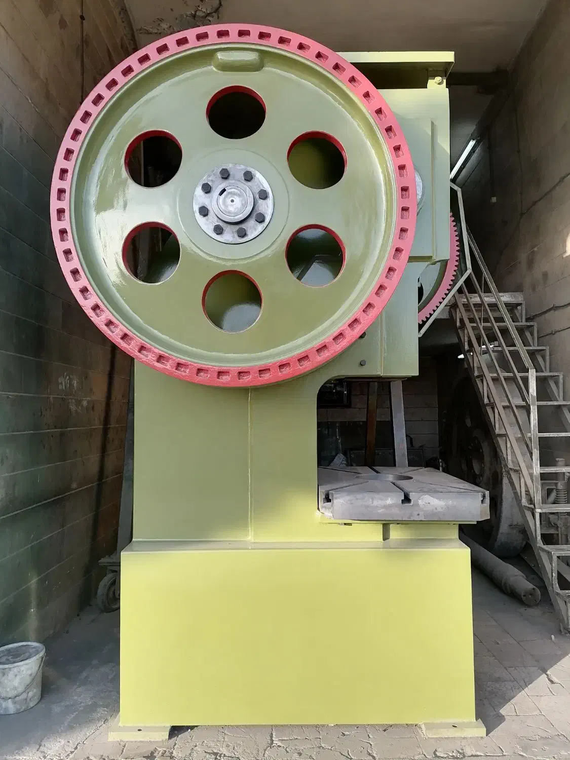 پرس ضربه ای 160 تن|ماشین‌آلات صنعتی|پاکدشت, خاتون آباد|دیوار