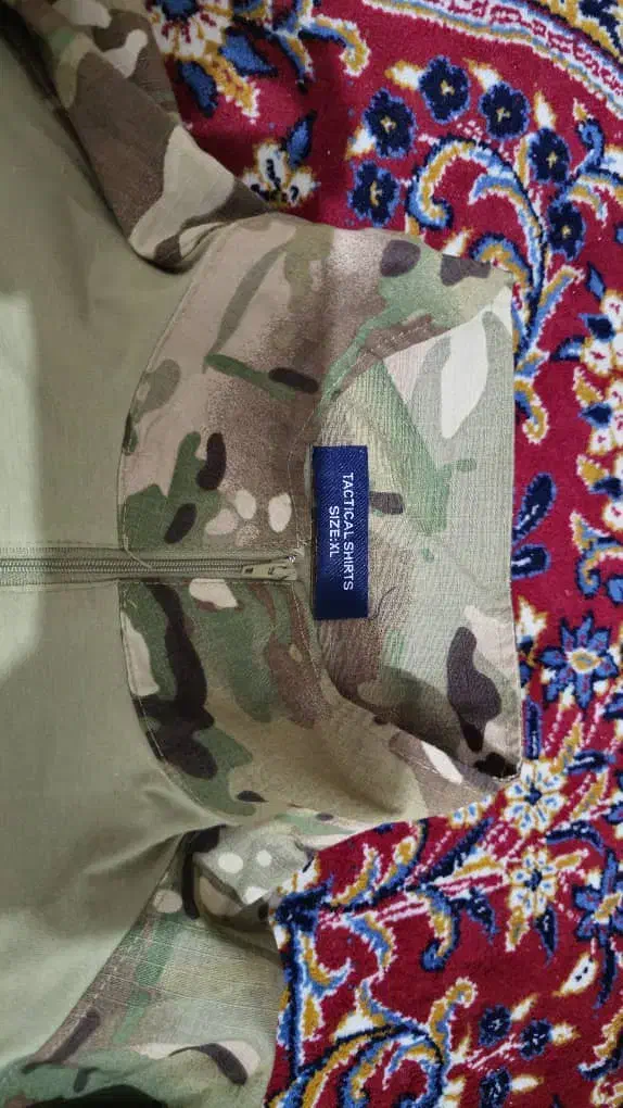 نظامی.|لباس|قم, یخچال قاضی|دیوار