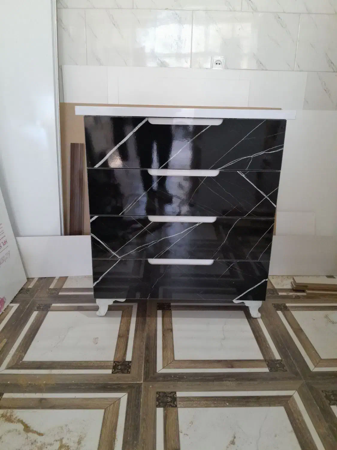 دراور ۴کشو جنس ام دی اف|جاکفشی، کمد، دراور|باخزر, |دیوار