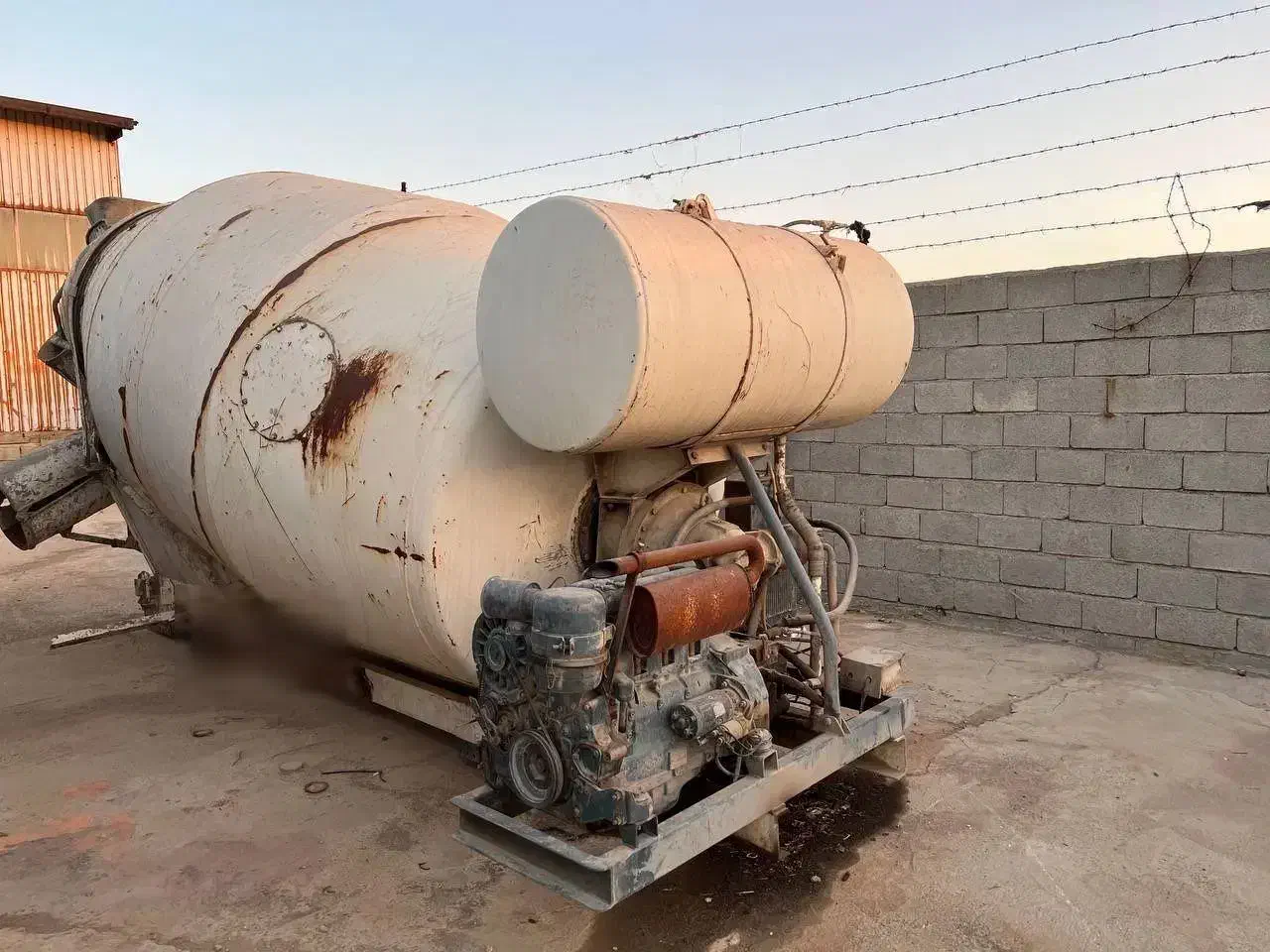 تراک میکسر اریا تراک|خودرو سنگین|کرمانشاه, |دیوار