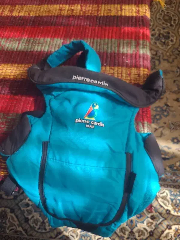 آغوشی کودک|کالسکه و لوازم جانبی|شاهین‌شهر, فردوسی|دیوار