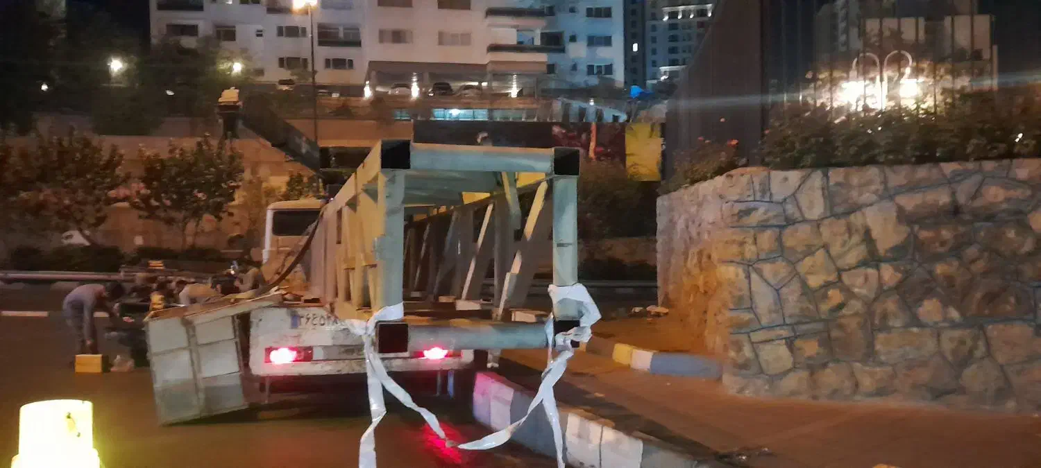 جرثقیل کفی ۳ تن جابه جایی دستگاه و بالابری|خدمات حمل و نقل|ری, فیروزآباد|دیوار