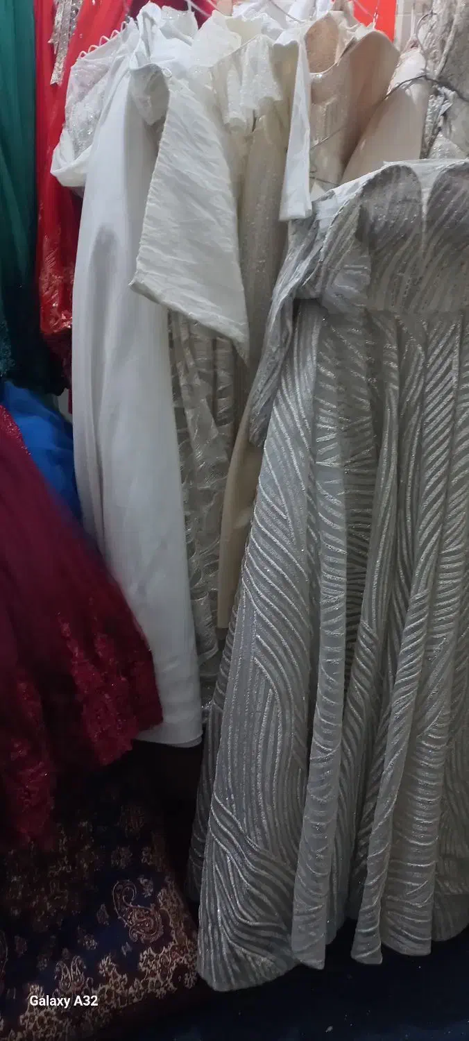 لباس عروس|لباس|بندرعباس, |دیوار