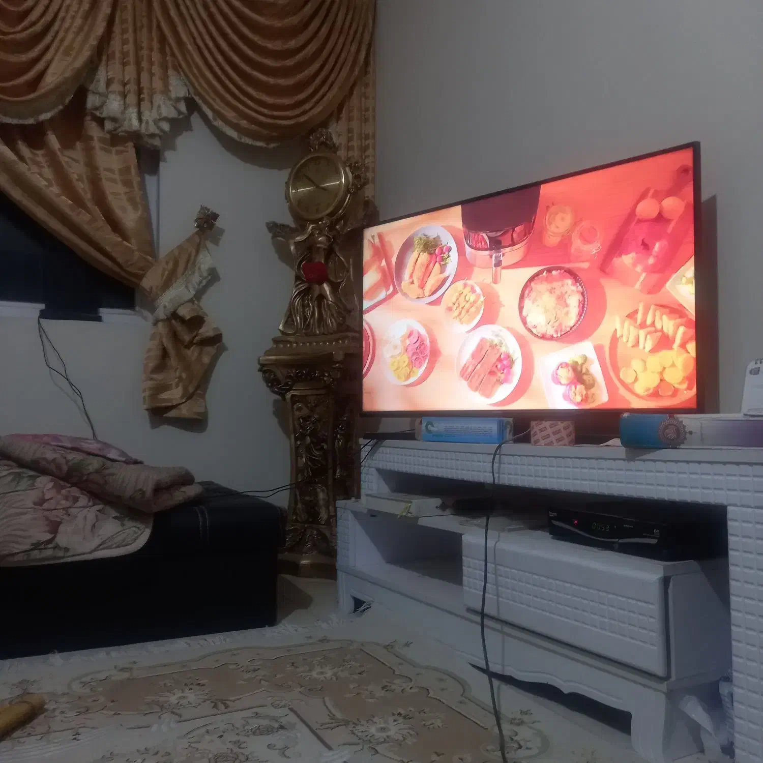 فروش تختخواب|سرویس روتختی|پرند, فاز ۶|دیوار