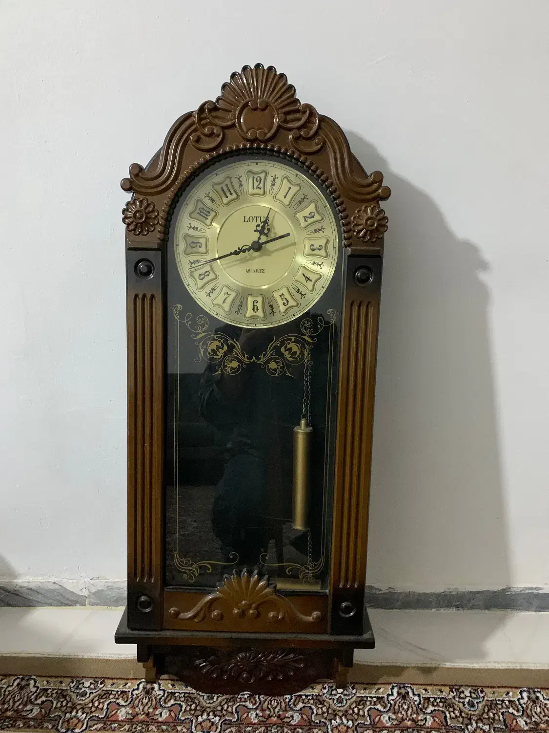 پشتی|پشتی|رباط‌کریم, رباط‌کریم|دیوار