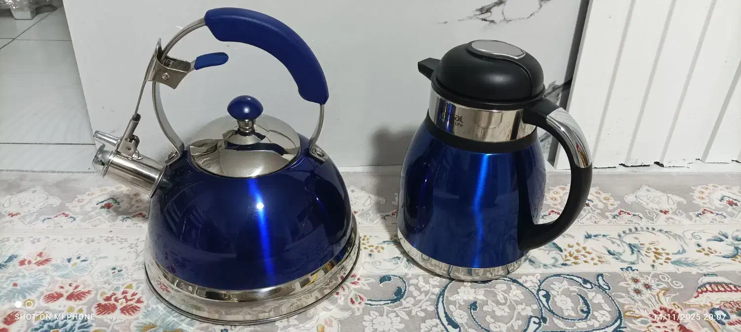 کتری و فلاکس نو نو|قوری، کتری، قهوه‌ساز دستی|اندیشه, اندیشه فاز ۳|دیوار