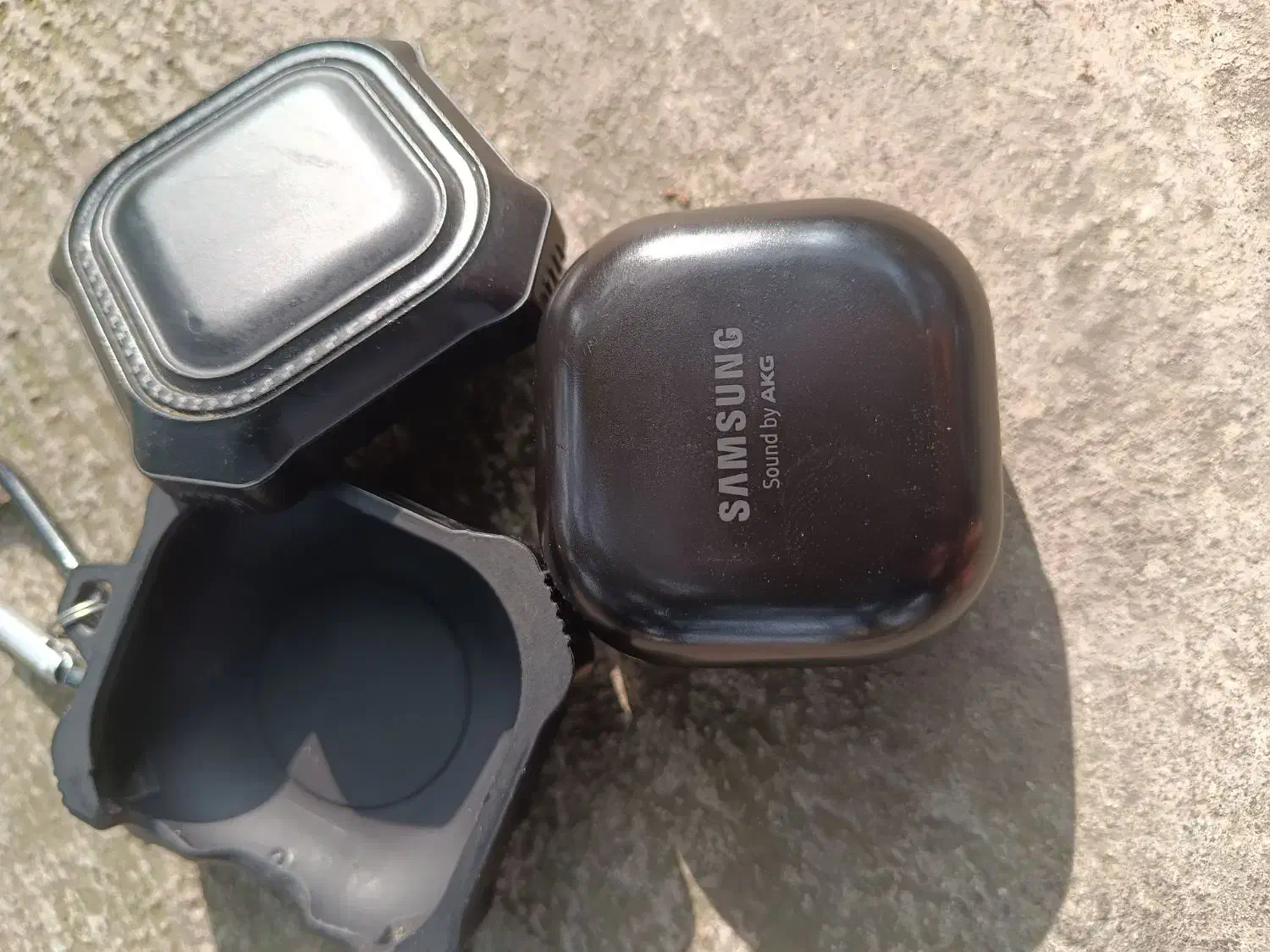 ایرپاد سامسونگ و ساعت هوشمند کیسلکت|لوازم جانبی موبایل و تبلت|رشت, پاستوریزه|دیوار