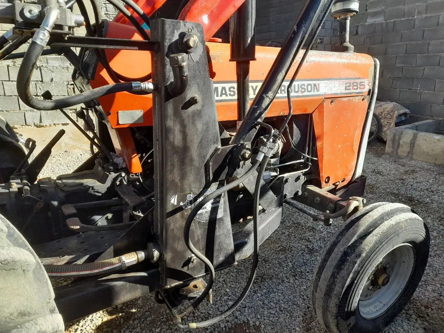 تراکتور فرگوسن ۲۸۵|خودرو سنگین|سمیرم, |دیوار