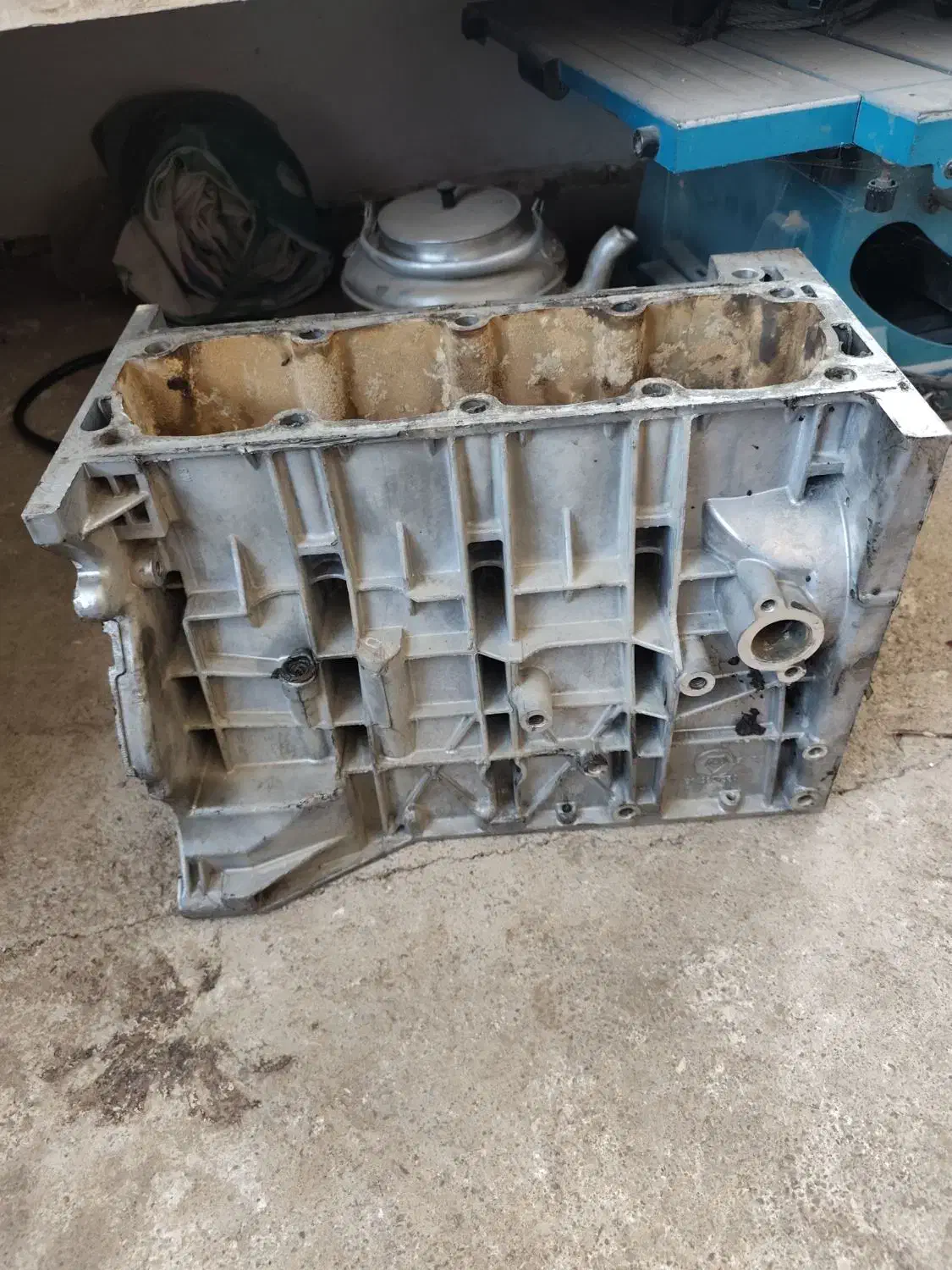 بلوک سیلندر پژو 2000|قطعات یدکی و لوازم جانبی|تربت جام, معدآباد|دیوار