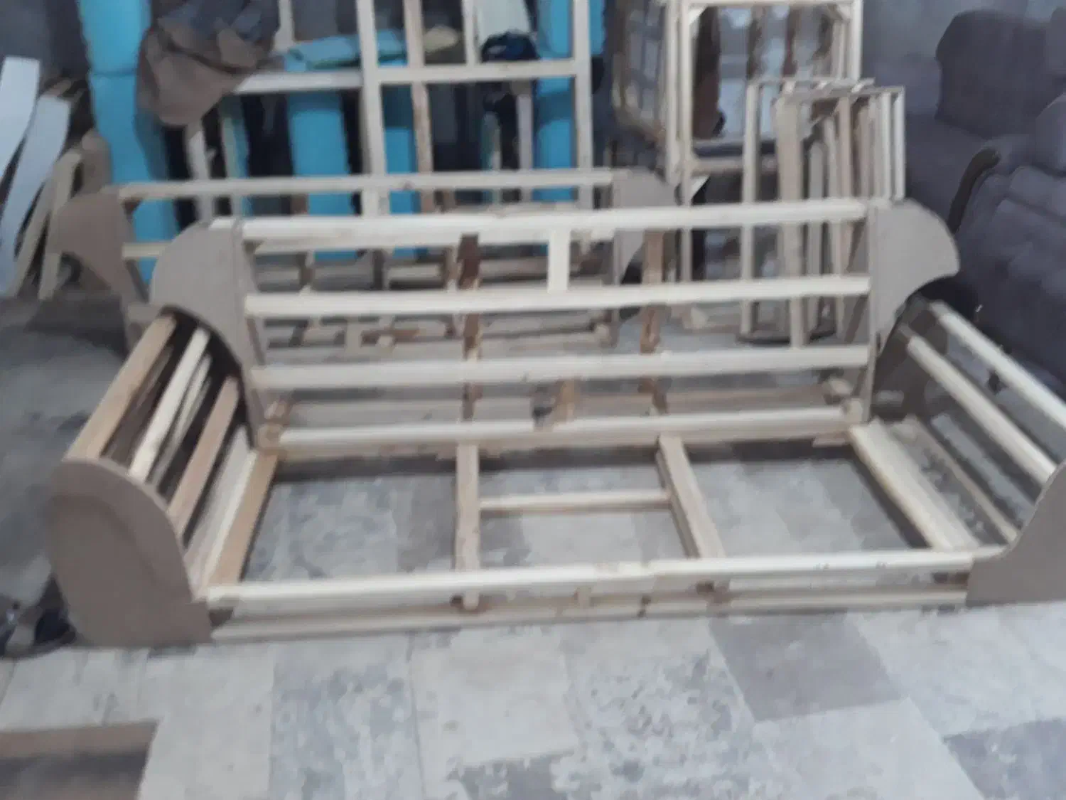 کارگر نجار( مبل راحتی)|استخدام صنعتی، فنی، مهندسی|بروجرد, |دیوار