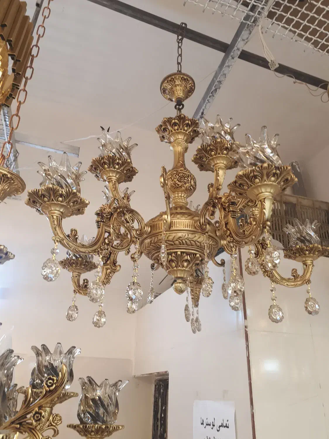 لوستر۱۰شعله فقط ۳میلیون|لوستر و چراغ آویز|مشهد, نوید|دیوار