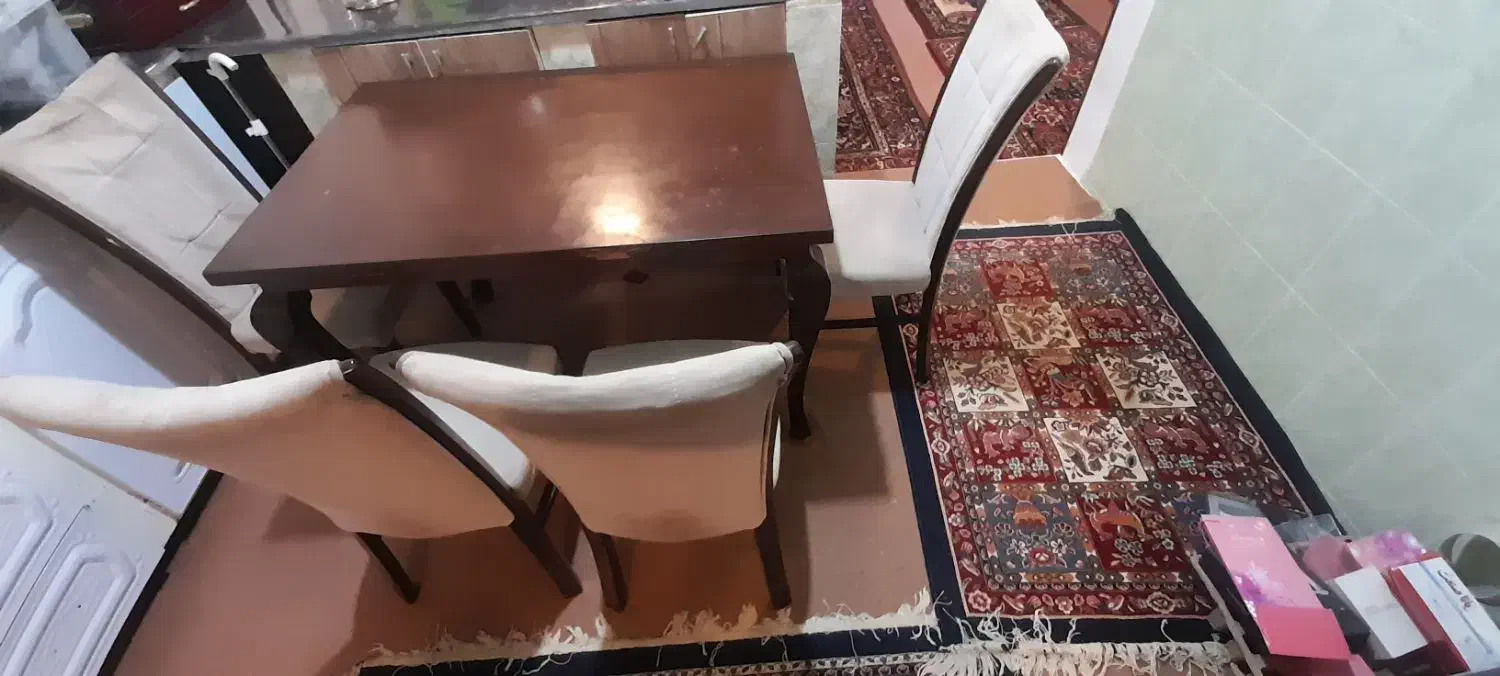 میز ۴ نفره غذاخوری|میز و صندلی غذاخوری|فارسان, |دیوار