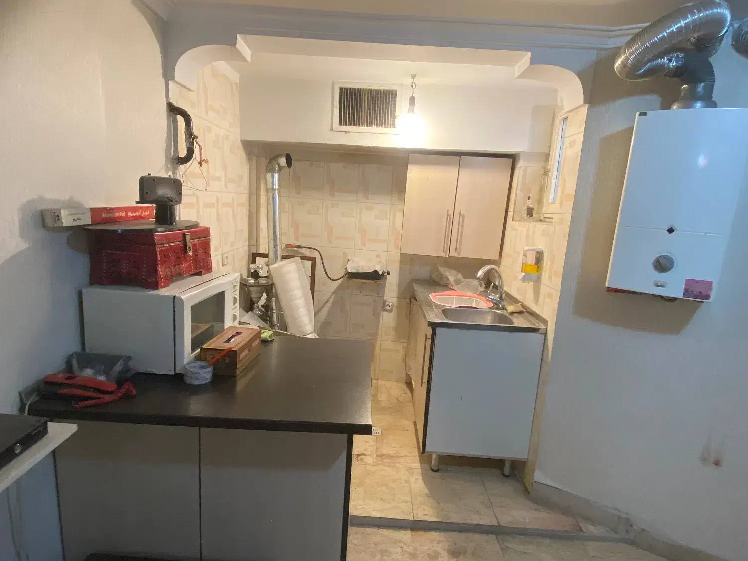 سوییت ۳۵ متری فلت طبقه همکف (مترو قدوسی )|فروش آپارتمان|تهران, حشمتیه|دیوار