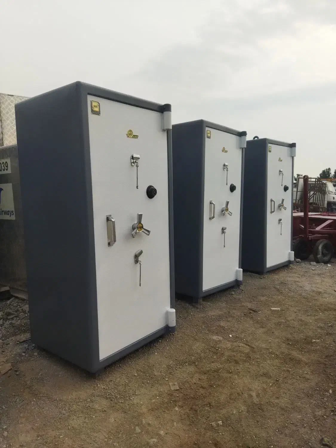 گاو صندوق|ابزارآلات|گنبد کاووس, |دیوار