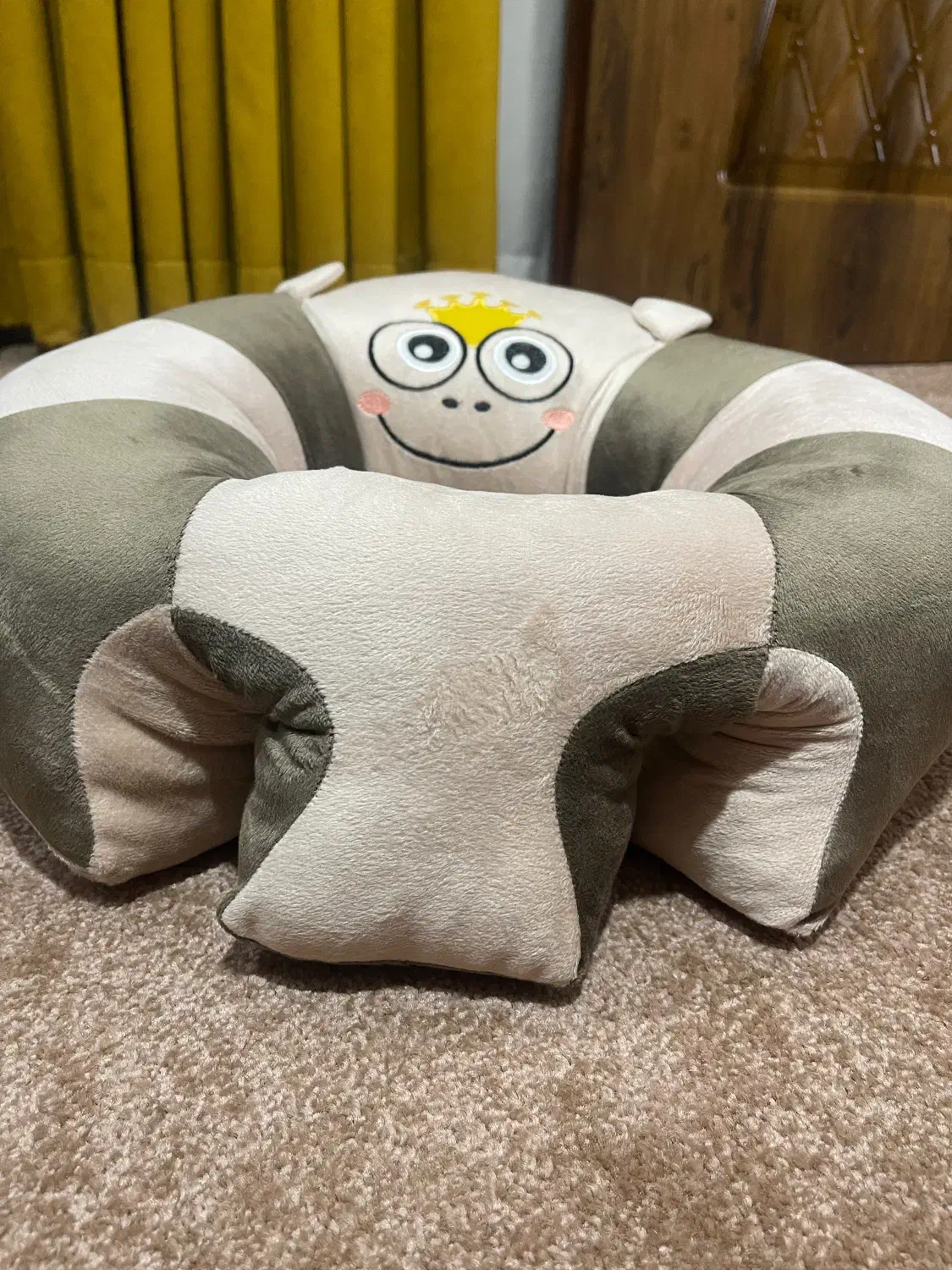 مبل کمک نشینمن|تخت و صندلی بچه|ارطه, |دیوار