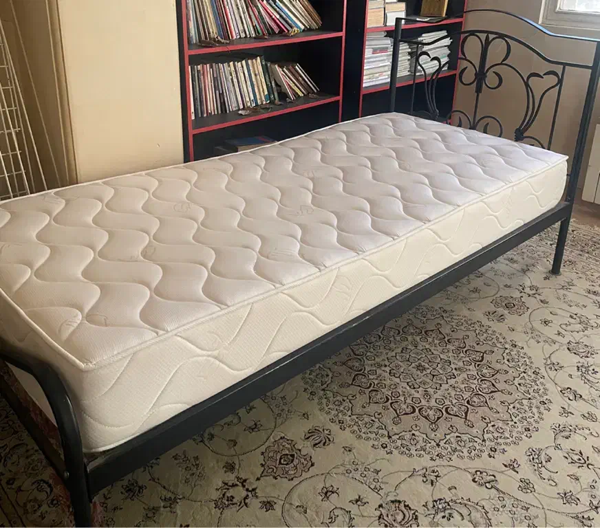 کتابخانه تخت تشک جاکفشی|مبلمان خانگی و میز عسلی|کرج, عظیمیه|دیوار