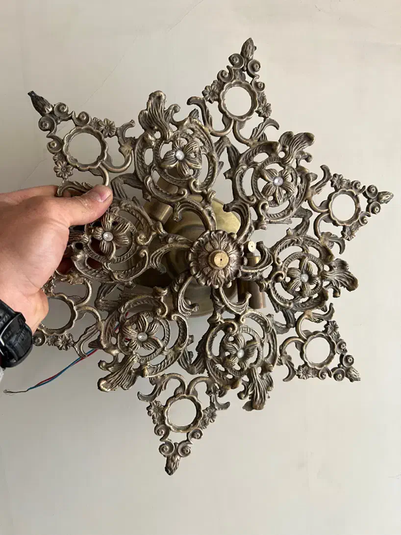 سقفی جنس کامل برنز|لوستر و چراغ آویز|اصفهان, آهنگران|دیوار