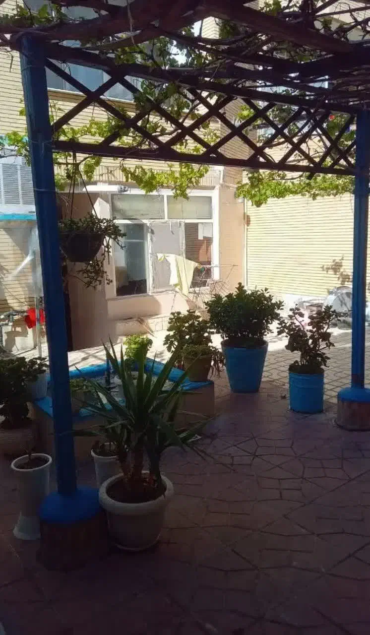 ویلایی دوطبقه/خوش نقشه/خوش ساخت/ملک شهر/بدون مشابه|فروش خانه و ویلا|اصفهان, عقیق|دیوار