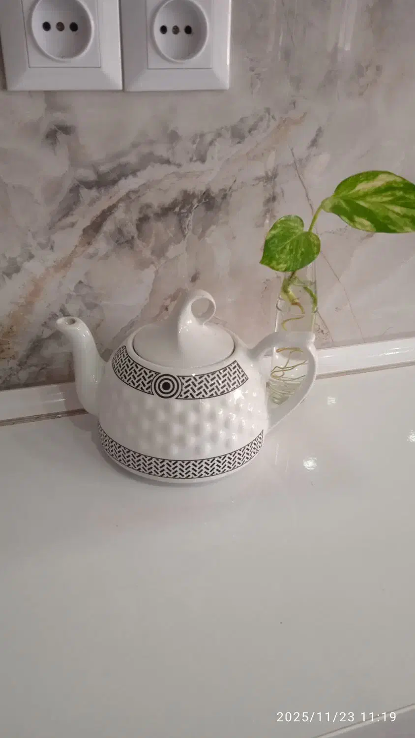 قوری|قوری، کتری، قهوهساز دستی|سبزوار, هویزه|دیوار