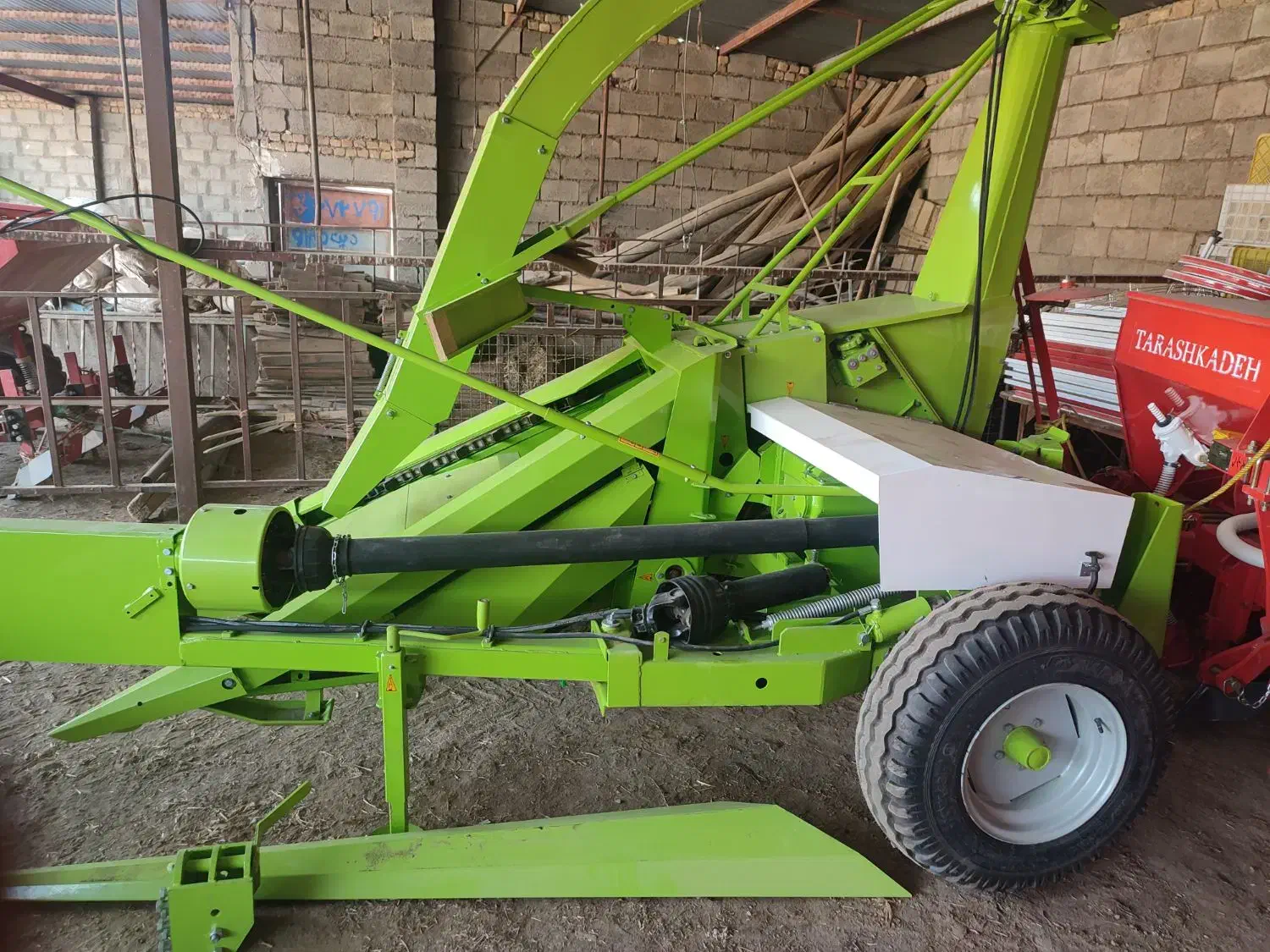 چاپر|ماشین‌آلات صنعتی|بروجرد, |دیوار