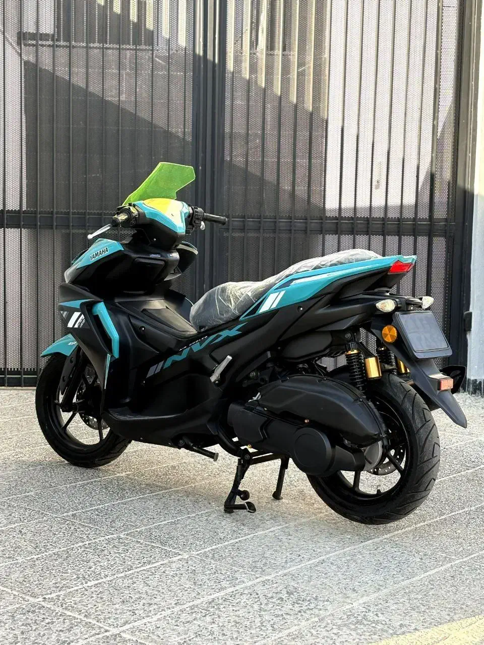 ایروکس abv هوندا مدل ۱۴۰۲ در حد صفر|موتورسیکلت|رشت, حمیدیان|دیوار