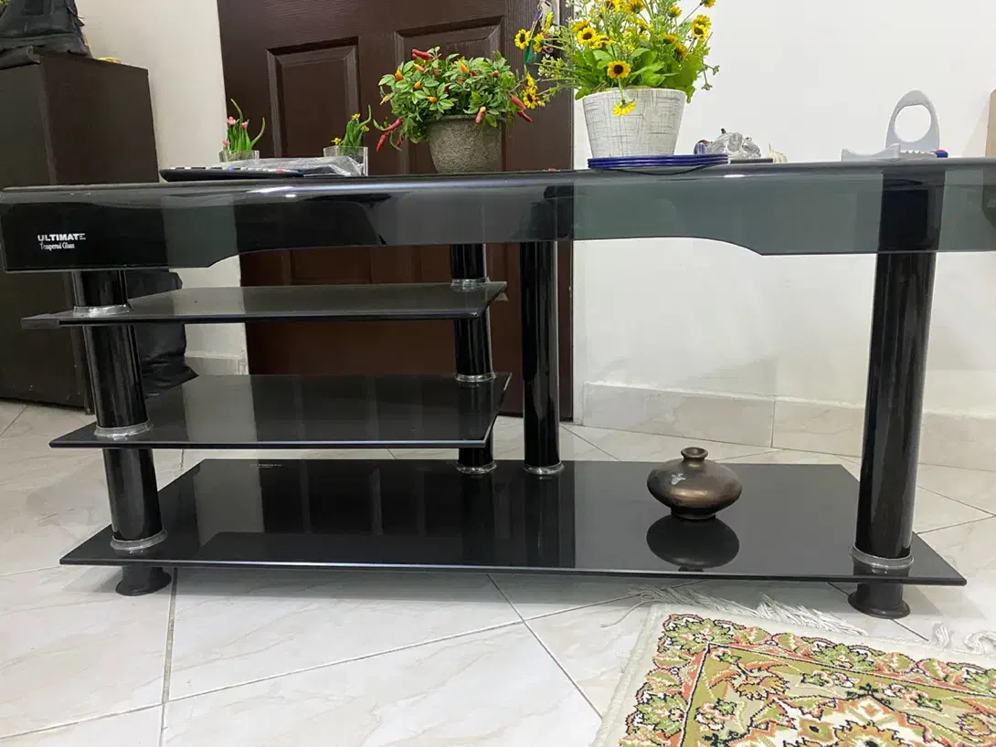 میزتلوزیون شیشه ای|میز تلویزیون|تهران, دولاب|دیوار