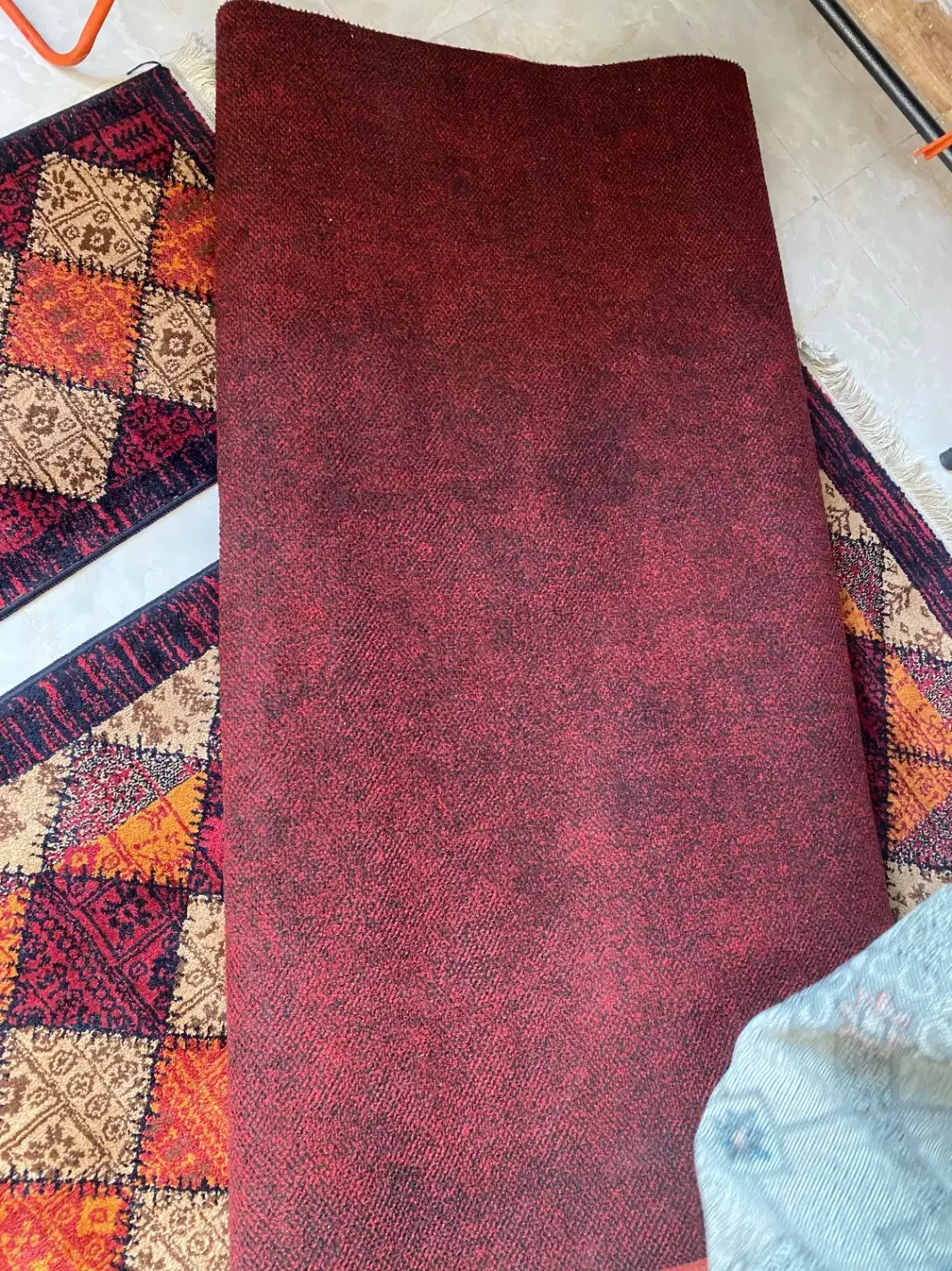 فرش|فرش|بندر انزلی, شهر صنعتی انزلی|دیوار