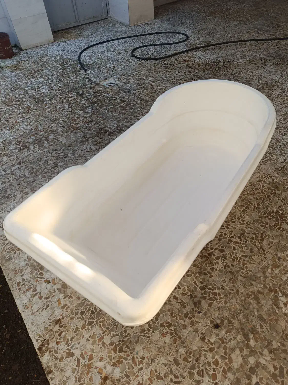 وان|لوازم حمام|بندر انزلی, نوغان|دیوار