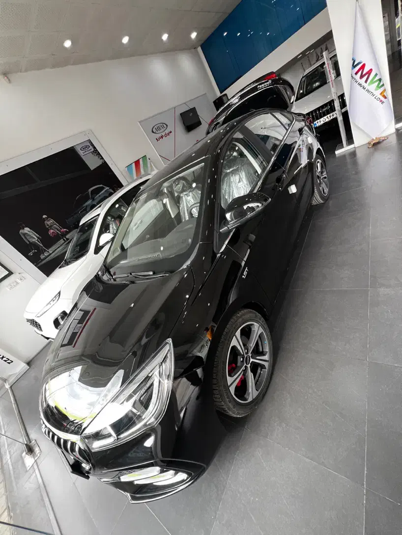 اریزو ۵ fl صفر کیلومتر تحویلی برج ۴۰۴/۹|خودرو سواری و وانت|شیراز, فرهنگ شهر|دیوار