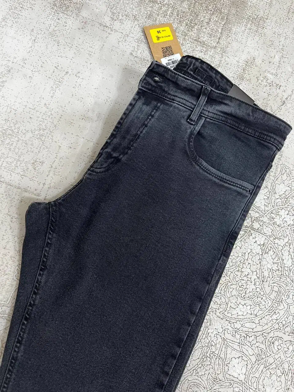 دو عدد شلوار جین ذغالی نو|لباس|قزوین, |دیوار