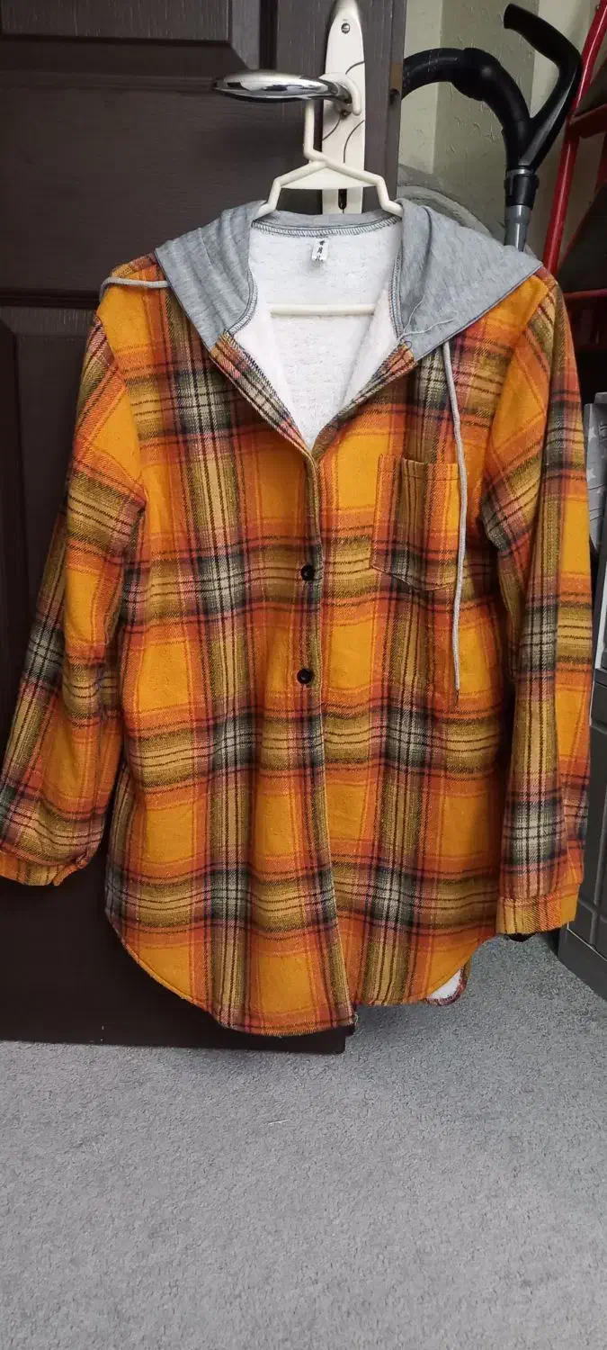 مانتو،شلوار فوتر،شکت،پالتو نو|لباس|اصفهان, سرچشمه|دیوار