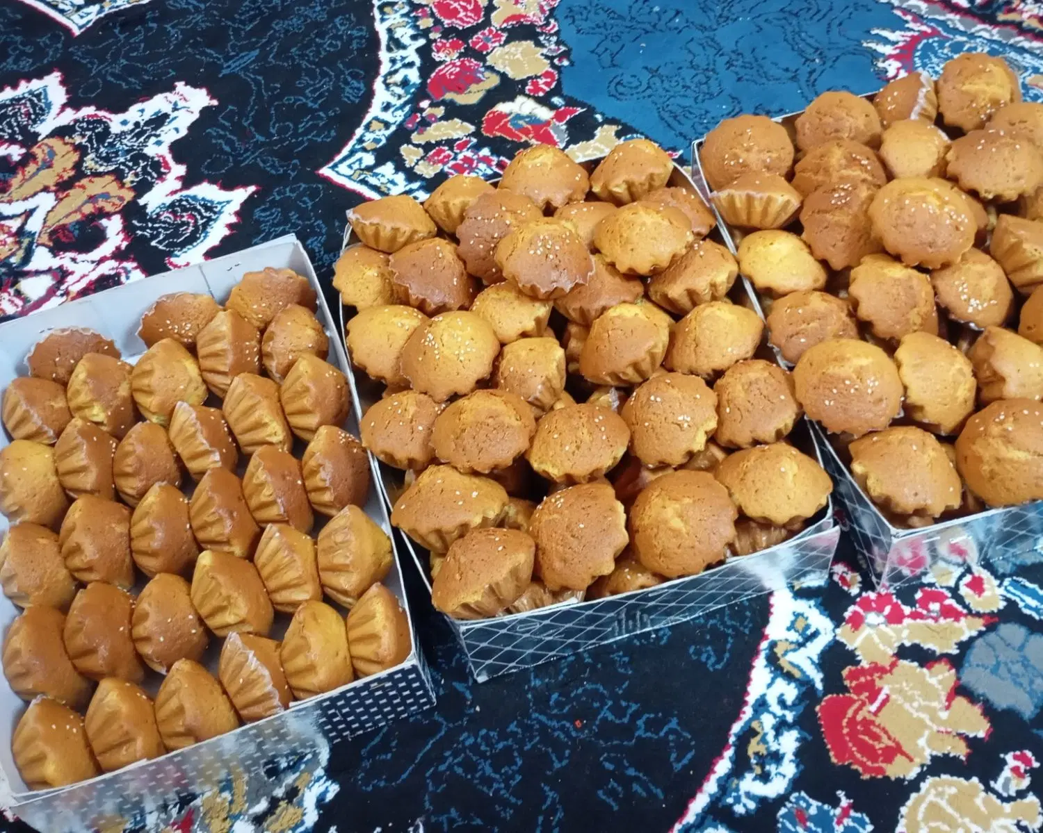 کیک یزدی|خوردنی و آشامیدنی|خاش, |دیوار