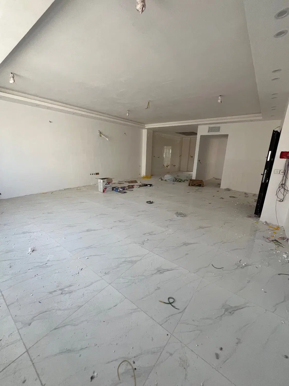 160متر/محدوده حامدی/کلیدنخورده/تک واحد/فول|اجارهٔ آپارتمان|ورامین, ورامین|دیوار