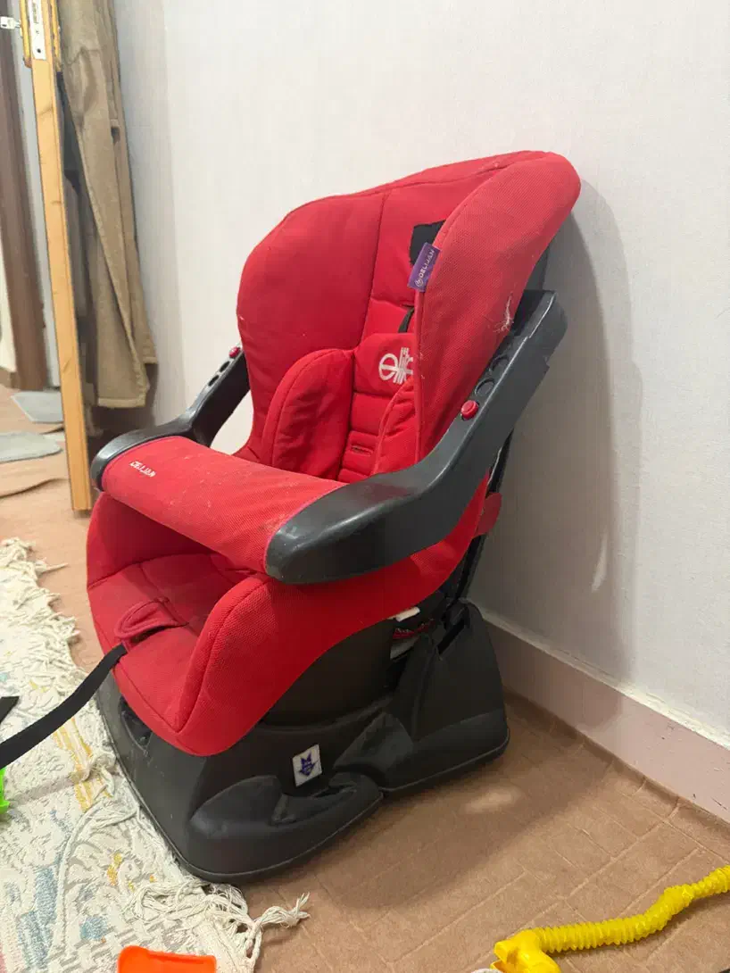 صندلی کودک بچه|تخت و صندلی بچه|بندر ماهشهر, |دیوار