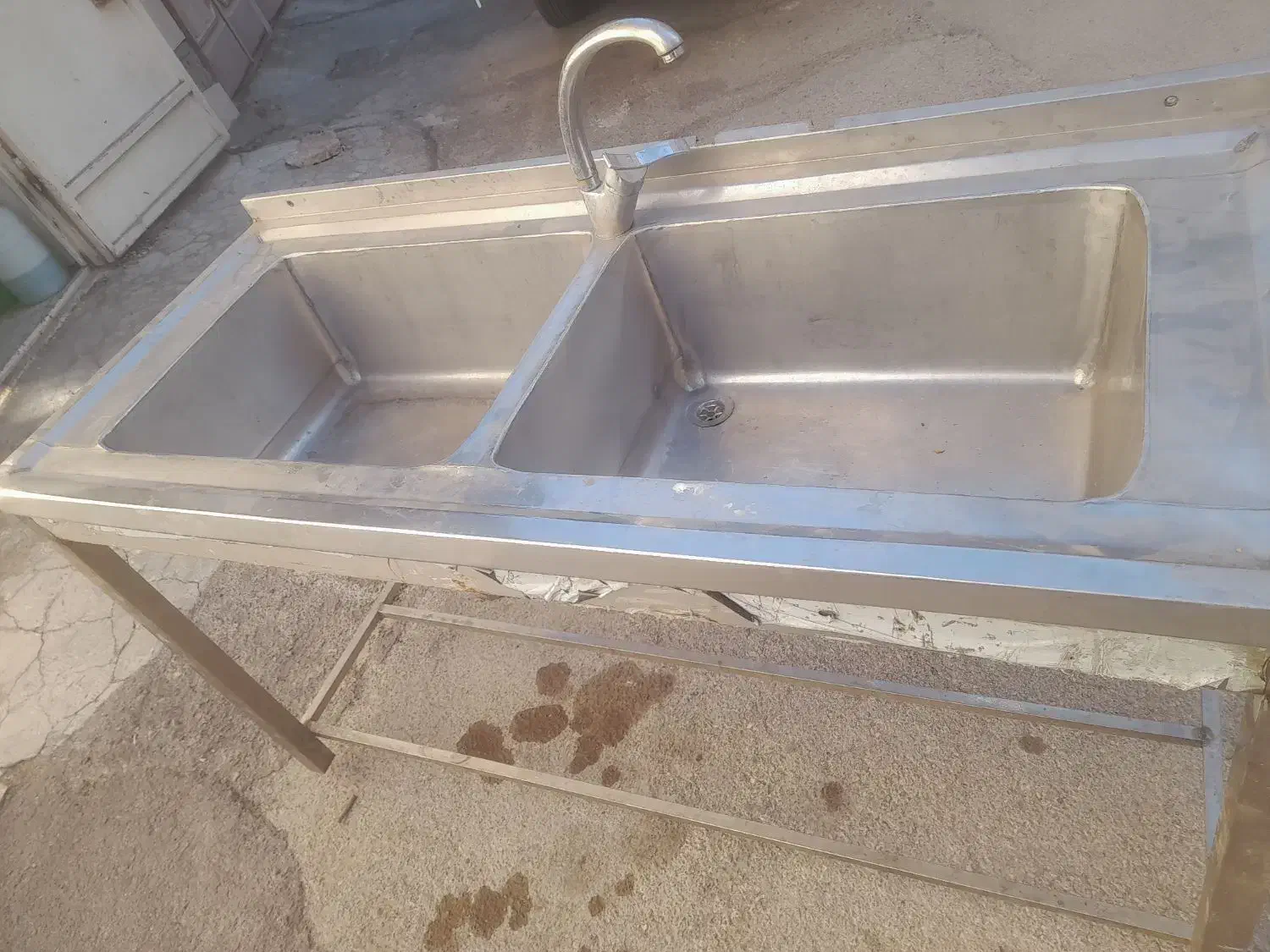 سینگ ظرفشویی نو|آب‌چکان و نظم‌دهنده ظروف|خمینی‌شهر, |دیوار