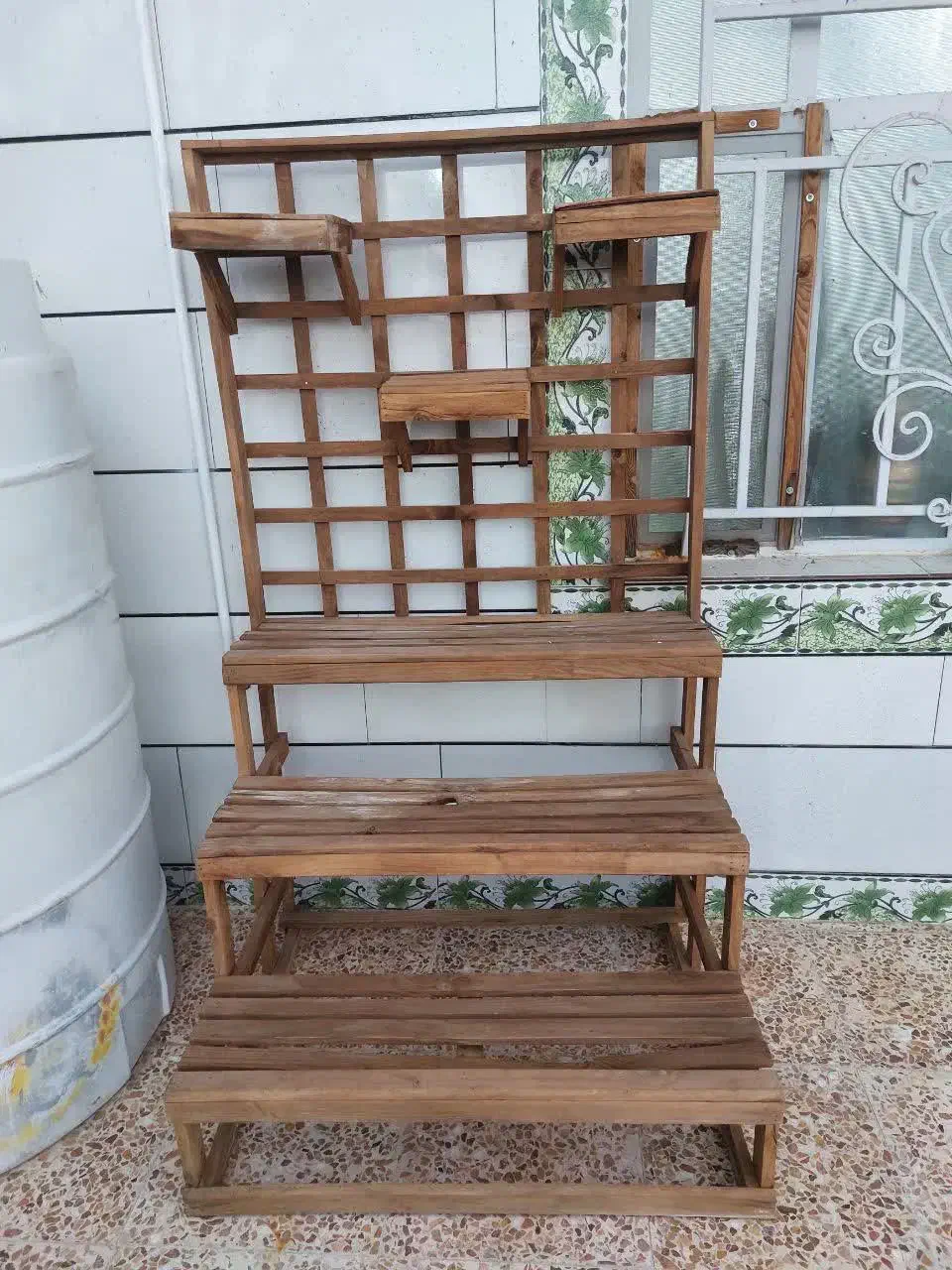 استند گُل|گل و گیاه طبیعی|مسجد سلیمان, |دیوار