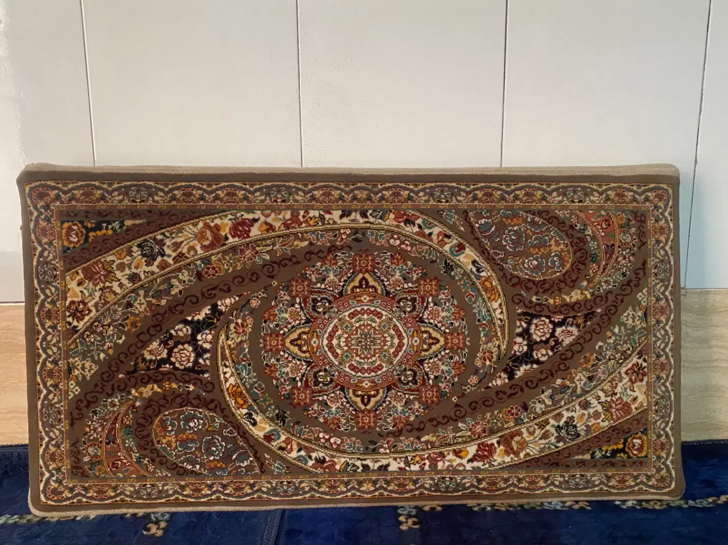 پشتی|پشتی|بندرعباس, |دیوار