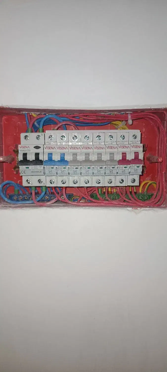 نیازمند کارگر برقکاری|استخدام معماری، عمران و ساختمانی|اراک, |دیوار