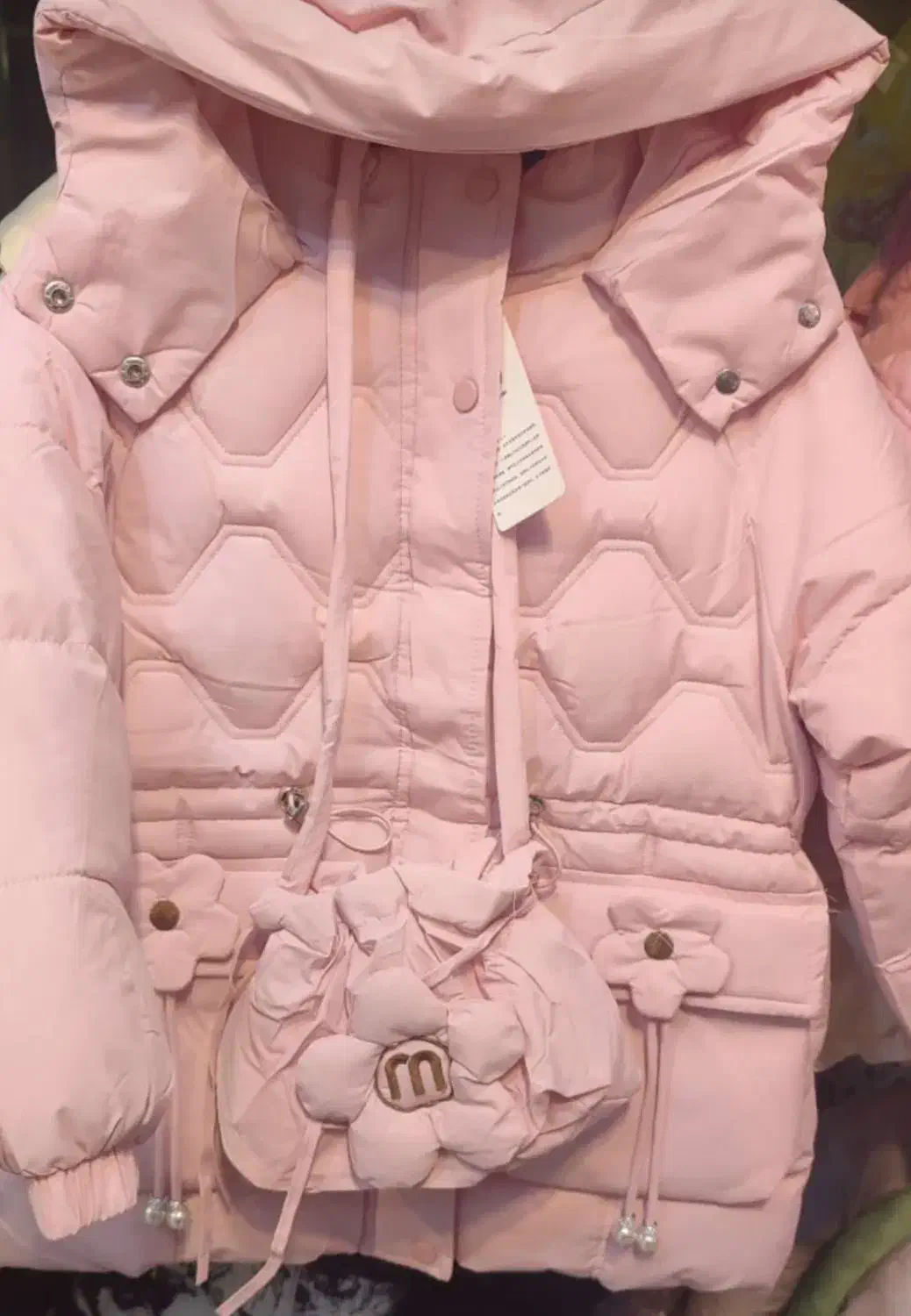 کاپشن نو|لباس|سنقر, |دیوار