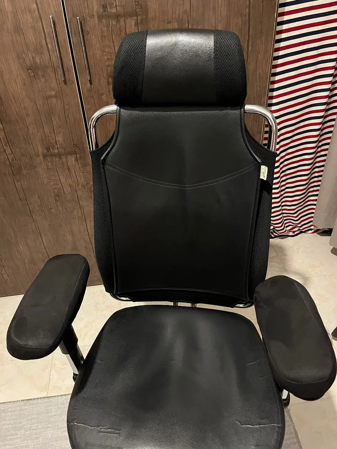 صندلی اداری آرکانو|مبلمان اداری|چهارباغ, |دیوار