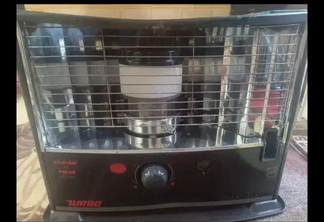 بخاری نفتی تویوست|بخاری، هیتر، شومینه|بم, |دیوار