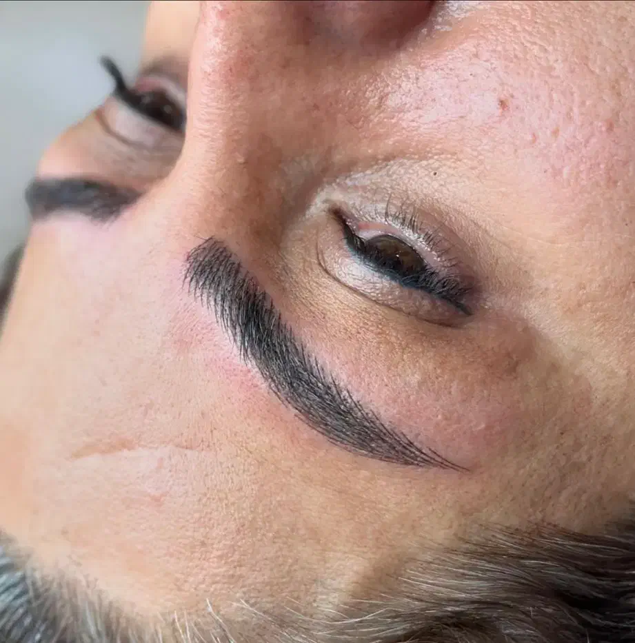 خدمات آرایش دائم بلک فرایدی از دوشنبه تا جمعه|خدمات آرایشگری و زیبایی|شاهرود, |دیوار