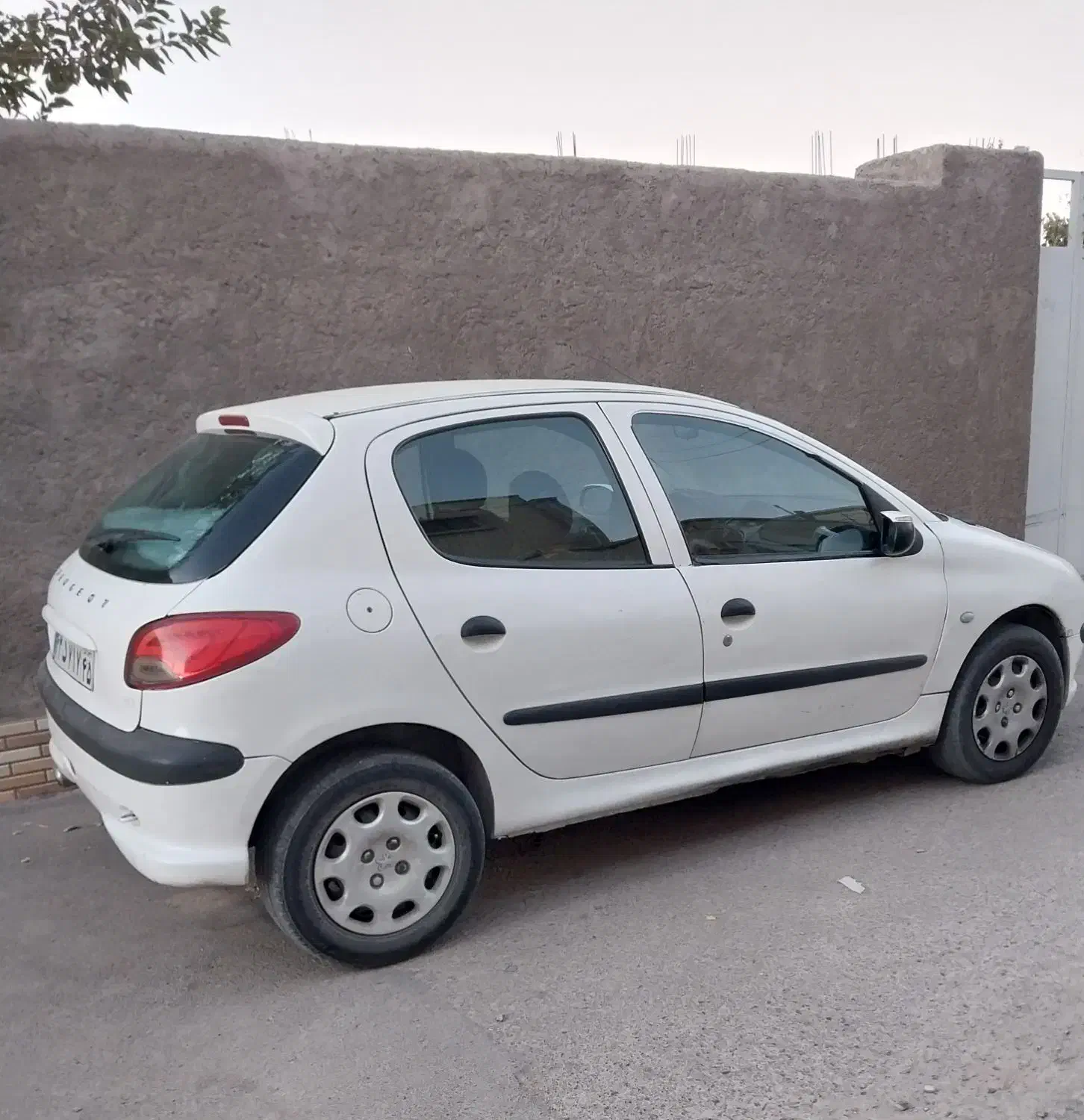 پژو ۲۰۶ تیپ ۲|خودرو سواری و وانت|بردسیر, |دیوار