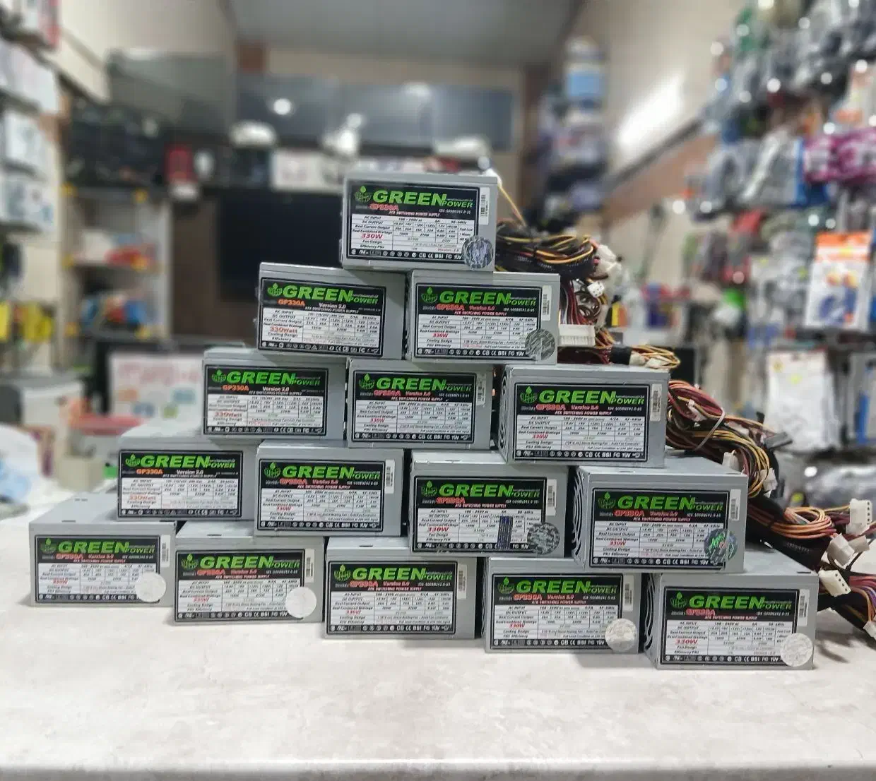 پاور ۳۸۰ GREEN|قطعات و لوازم جانبی رایانه|شیراز, پودنک|دیوار