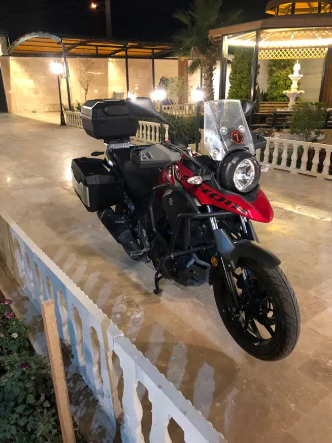 سوزوکی وی استروم Suzuki V- strom|موتورسیکلت|اصفهان, قلعه طبره|دیوار