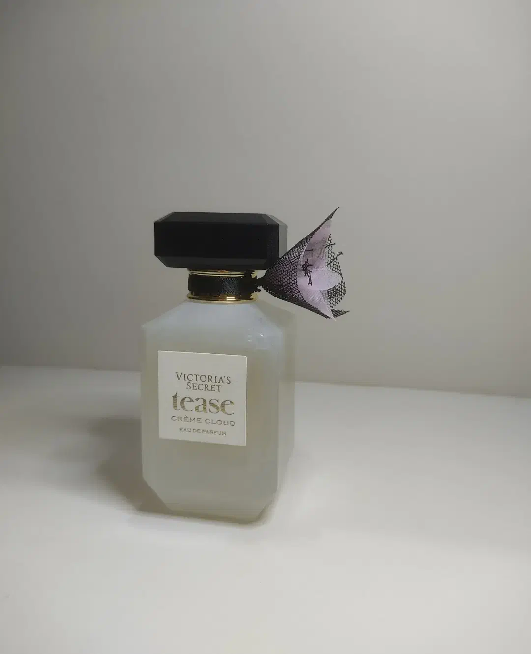 عطر ویکتوریا سکرت|آرایشی، بهداشتی، درمانی|آستانه اشرفیه, |دیوار